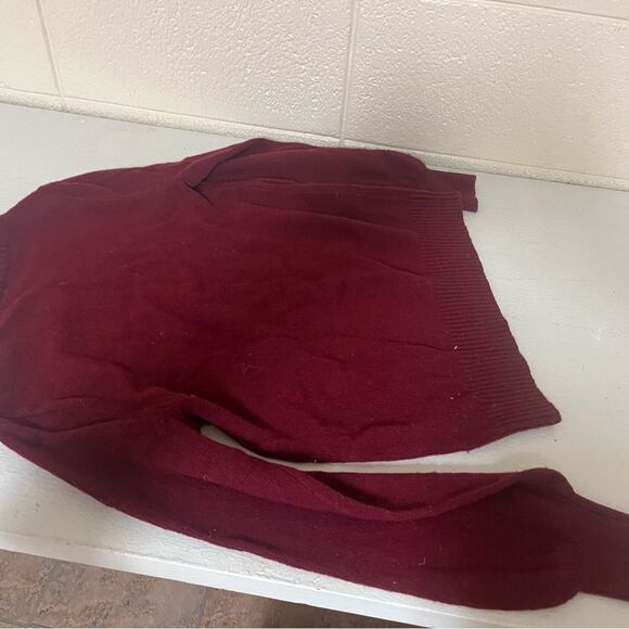 J. Crew Burgundy Sweater with Diamond Details size XS - Picture 4 of 7